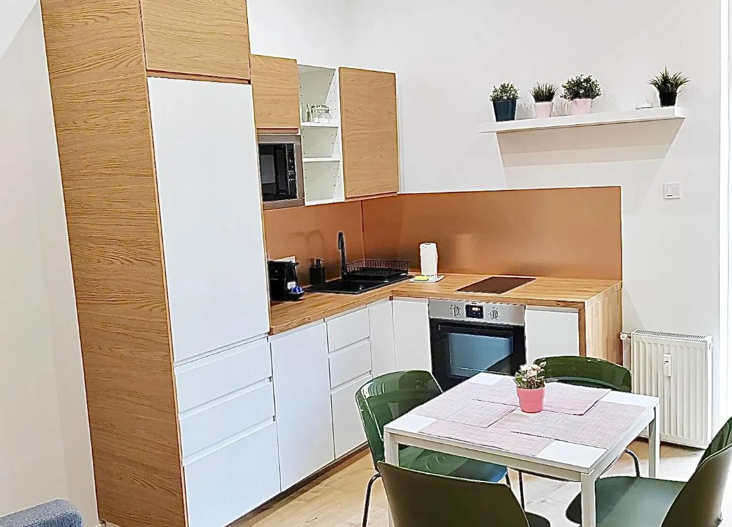 Home R374 #Freeparking Budapeszt